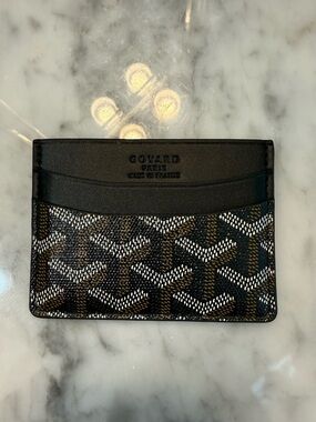 Black and Brown Card Case